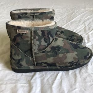 Bear paw boots